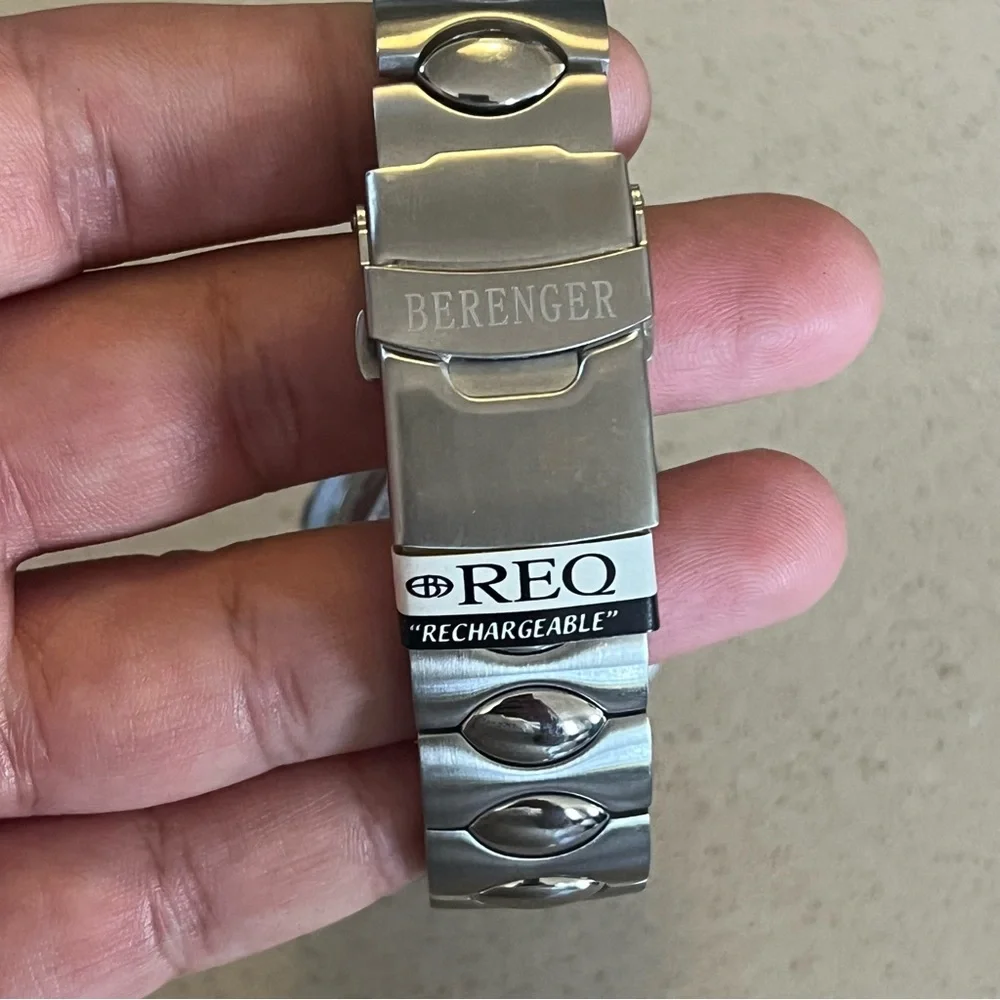 REQ Rechargeable Electromagnetic‎ Watch